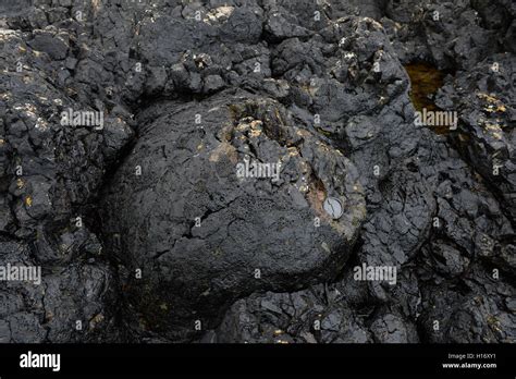 Pillow lava hi-res stock photography and images - Alamy