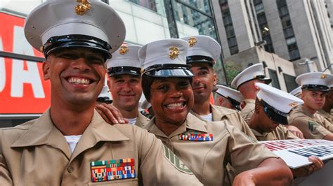 DVIDS - Images - Marines celebrate U.S. Marine Corps Reserve Centennial in New York [Image 8 of 10]