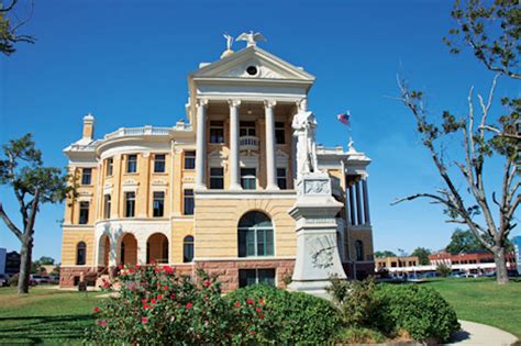 Historic Downtown Marshall – Texas Monthly