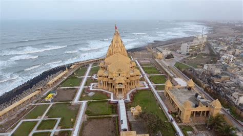 Discover the Divine: 7 Must-Visit Hindu Temples in Gujarat