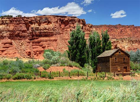 Historic Bicknell Grist Mill - Utah Photograph by Gary Whitton