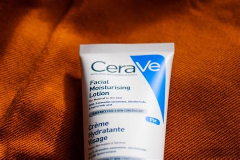 Cerave PM Facial Moisturizing Lotion - Review - Ebun & Life