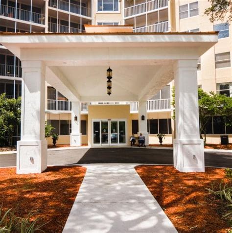 Sun City Center FL Senior Living | Sun Towers Retirement Community