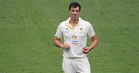 The Richest Australian Cricket Players, And How They Built Their Fortunes