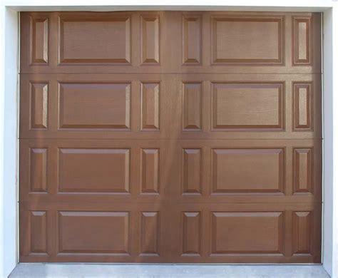 wood-look-fiberglass-garage-doors