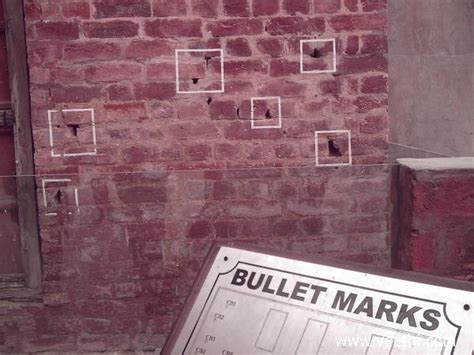 Bullet Marks on the wall of Jallianwala Bagh | Veethi