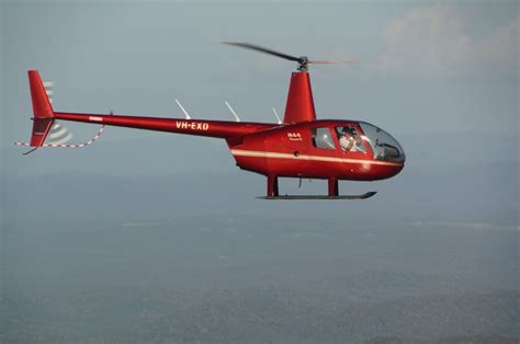 How much does helicopter pilot training cost? - AHPS