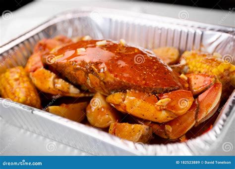 Dungeness crab boil stock image. Image of corn, title - 182523889