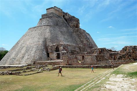 Pre-Hispanic Town of Uxmal Historical Facts and Pictures | The History Hub