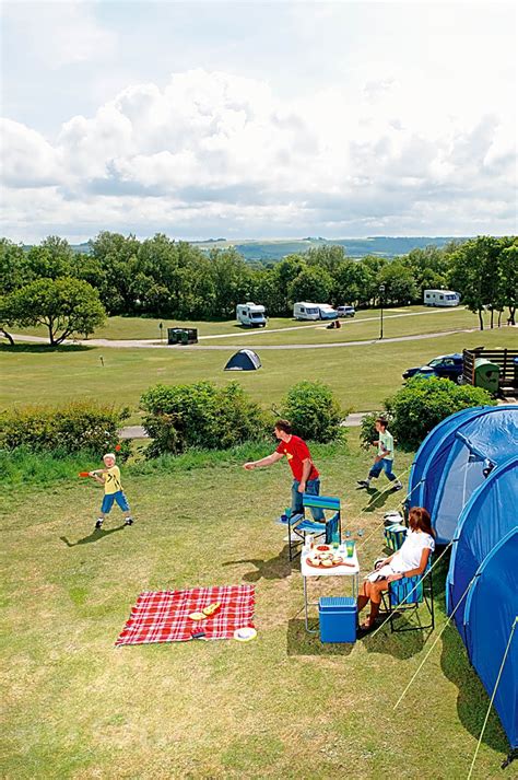 Blue Dolphin Holiday Park, Filey - Pitchup®