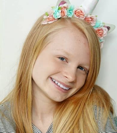 Mia Fizz - Bio, Net Worth, Age, Facts, Wiki, Real Dad, YouTube Star, Real Name, Family, Personal ...