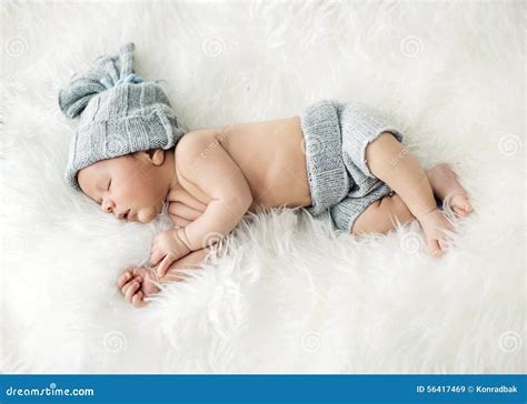 Newborn Child Sleeping on the Blanket Stock Image - Image of digit, blanket: 56417469