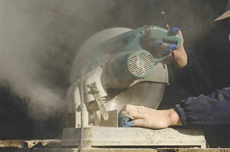 Queensland launches silica dust control measures - Safe To Work