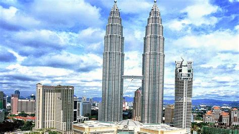 5-five-5: Petronas Twin Towers (Kuala Lumpur - Malaysia)