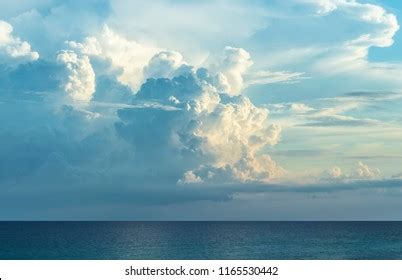 2,190 Storm Incoming Images, Stock Photos & Vectors | Shutterstock