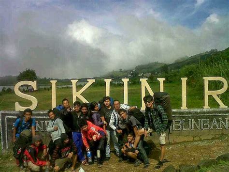 Pesona Wonosobo: SIKUNIR SUNRISE DIENG