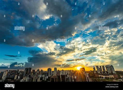 Sao paulo sunset hi-res stock photography and images - Alamy