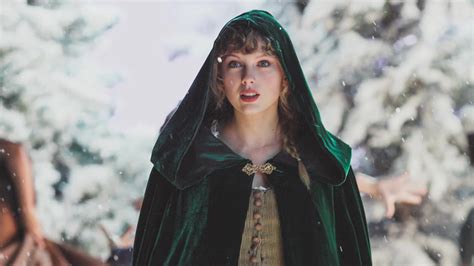 Тейлор Свифт - Taylor Swift фото №1285284 - Taylor Swift - Music Video 'willow' (2020)