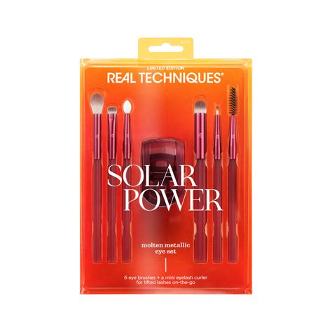 Real Techniques Solar Power Molten Metallic Eye Kit, 7 Piece Set | RealTechniques.com