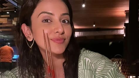 Rakul Preet greets fans on World Sushi Day; shares photo of her waiting ...