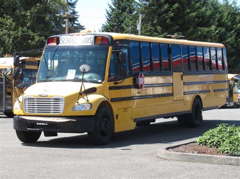 2009 Freightliner Thomas Saf-T-Liner C2 77 Passenger School Bus - BJ1272 | Northwest Bus Sales, Inc