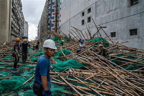 Hong Kong typhoon damage: Horror pictures as Hong Kong DESTROYED by Mangkhut | World | News ...