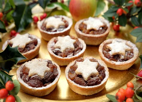 Easy Vegan Mince Pies Recipe - Gluten Free too!