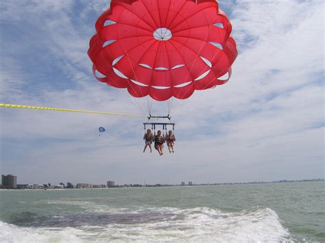 1200' Parasailing Flight in Fort Myers Beach: Book Tours & Activities ...