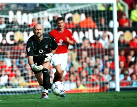 Top 5 Manchester United Goalkeepers with most clean sheets of all time