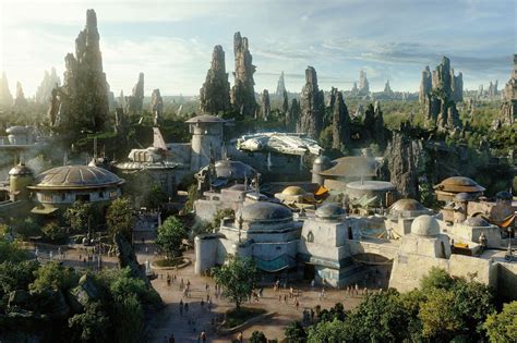 Disneyland has strict time slots for Star Wars land guests - Polygon