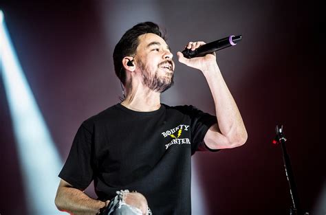 Mike Shinoda Discusses Linkin Park Future: 'There's Really Just No ...