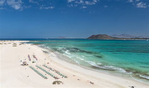 Absolutely Incredible: The 5 Best Beaches in Fuerteventura | Broadway ...