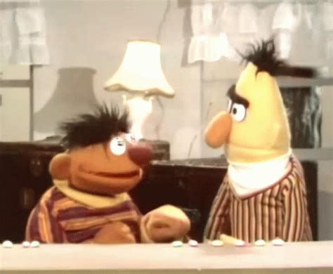 Ernie Bert GIF - Ernie Bert Sesame Street - Discover & Share GIFs