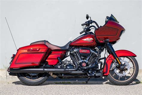 2023 Harley-Davidson Highway Glide Particular Evaluate [120th Edition] - BestMotoSport