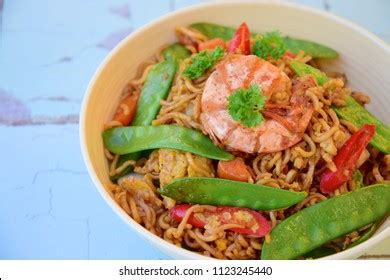 Mie Goreng Traditional Indonesian Fried Egg Stock Photo 1123245434 ...