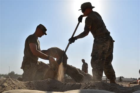 DVIDS - News - 891st Engineer Battalion Conducts Combat Engineer Training with Kuwaiti Land ...