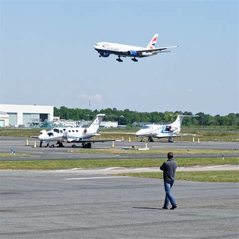 G-YMMG - Boeing 777-200(ER) - British Airways | LFBD Airport… | Flickr