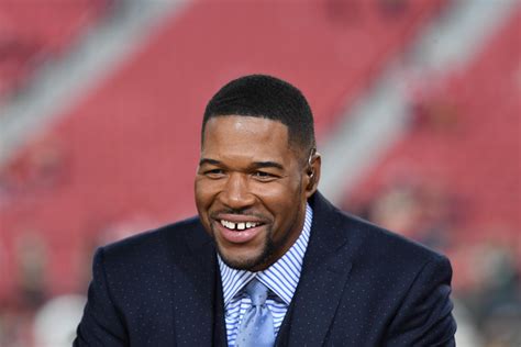 Michael Strahan's No. 92 to Be Retired - Sports Illustrated New York ...