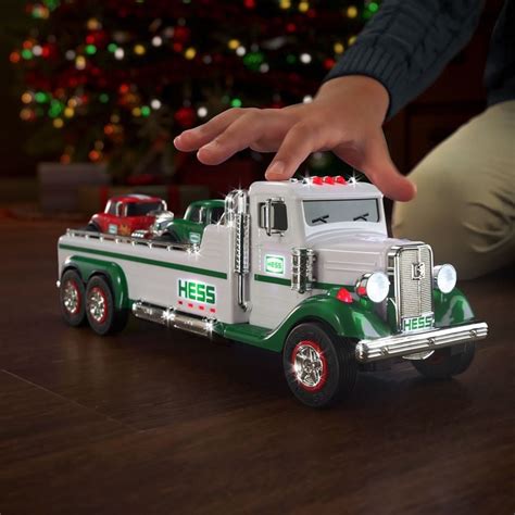 Hess rolls out 2022 holiday flatbed truck with two hot rods and $2 price increase - pennlive.com