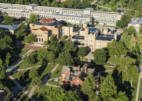 Chancellor to Deliver State of the University Address