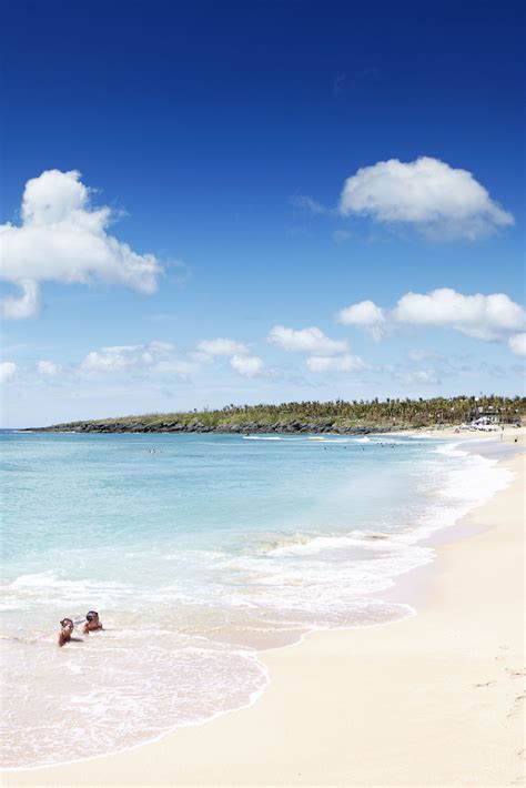 Baisha ('white sand') beach stretches for a quarter-mile on Taiwan's Hengchun Peninsula, a ...