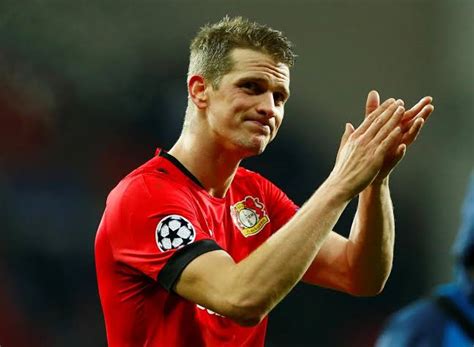 Bayer Leverkusen Players agree Pay Cut amid Coronavirus Pandemic ⋆