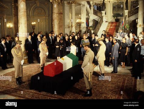 Shah of Iran his state funeral Cairo Egypt. The Shahs widow and Stock Photo: 113397801 - Alamy