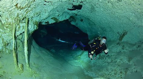 Cavern Scuba Diver Course in Cancun | Cancun Scuba Center