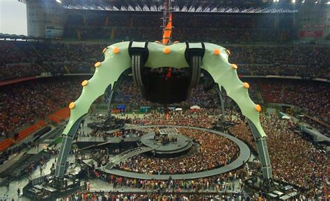 U2 World Tour - Fabric Stage System - Architen Landrell