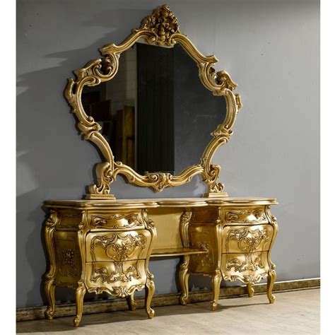 Classy French Rococo Furniture | Brocante, Barok