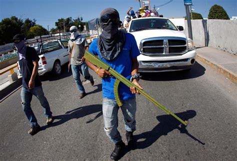 I Saw The Bullets Fly: How the War Between Mexico and the Drug Cartels ...