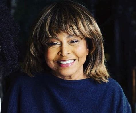 Tina Turner Biography - Childhood, Life Achievements & Timeline