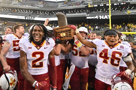 T.J. Tampa named to Bronko Nagurski Watch List – CycloneFanatic.com ...