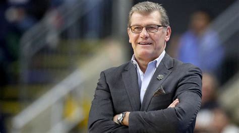 Geno Auriemma wants Accountability - Tom Liberman